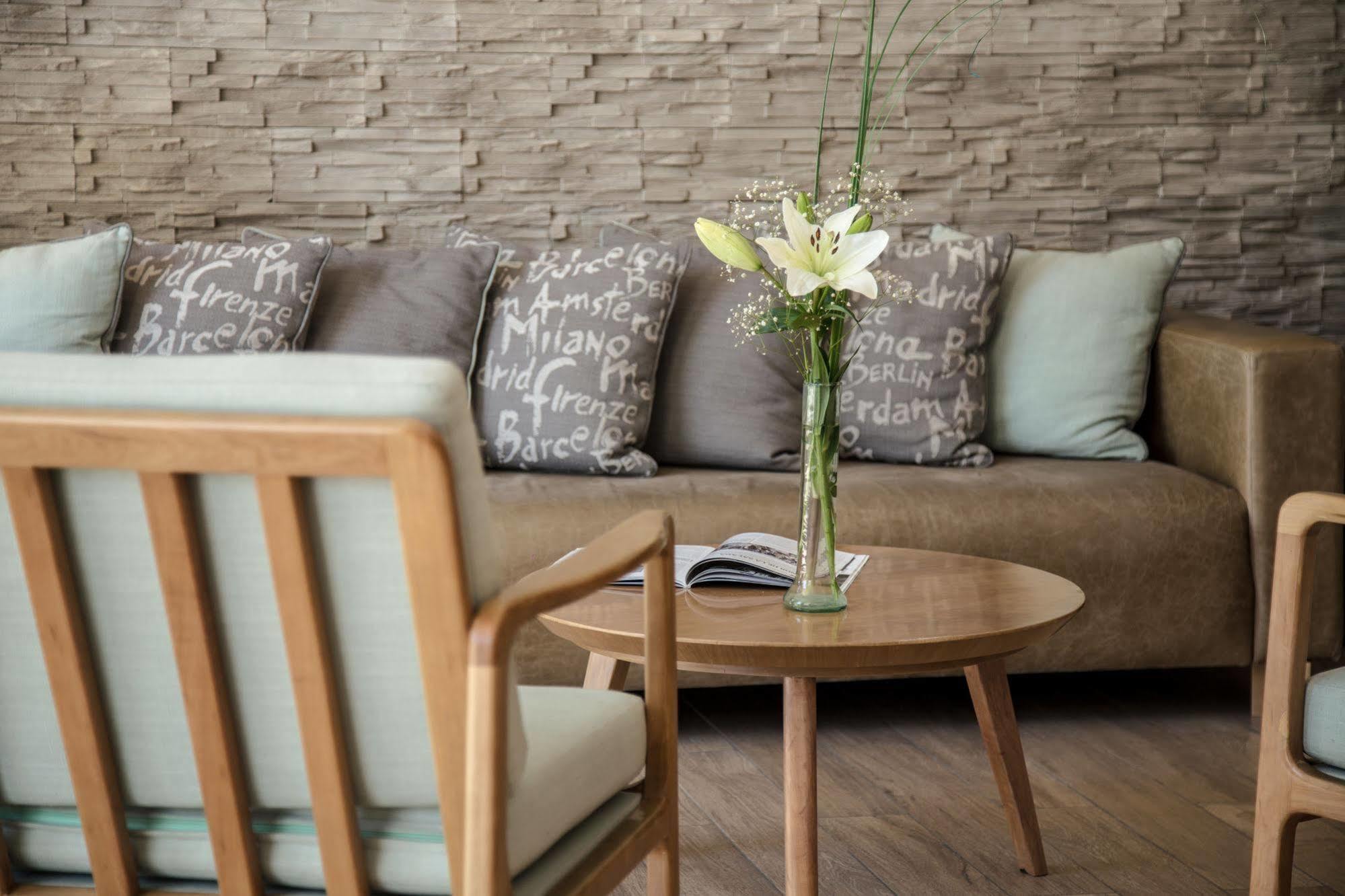 Hotel Brizo Neuquén Zewnętrze zdjęcie
